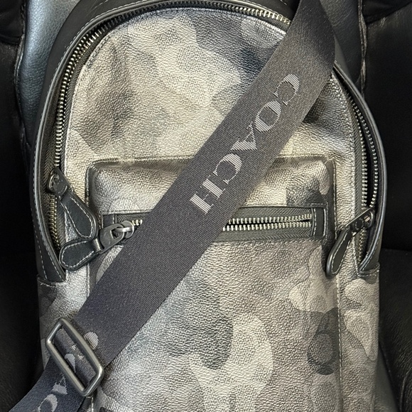 Coach West Pack in Signature Camo Print - Picture 1 of 5
